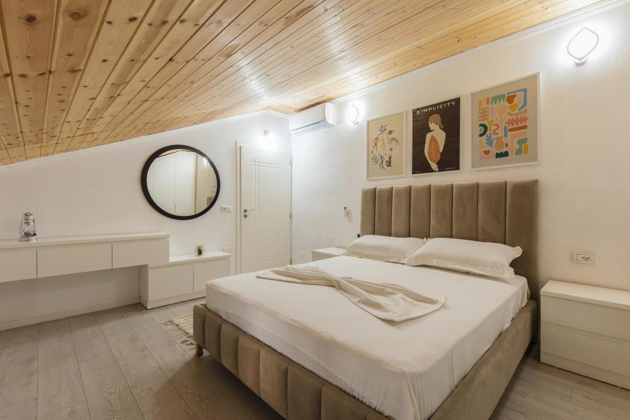 Loft By Holistay Apartament