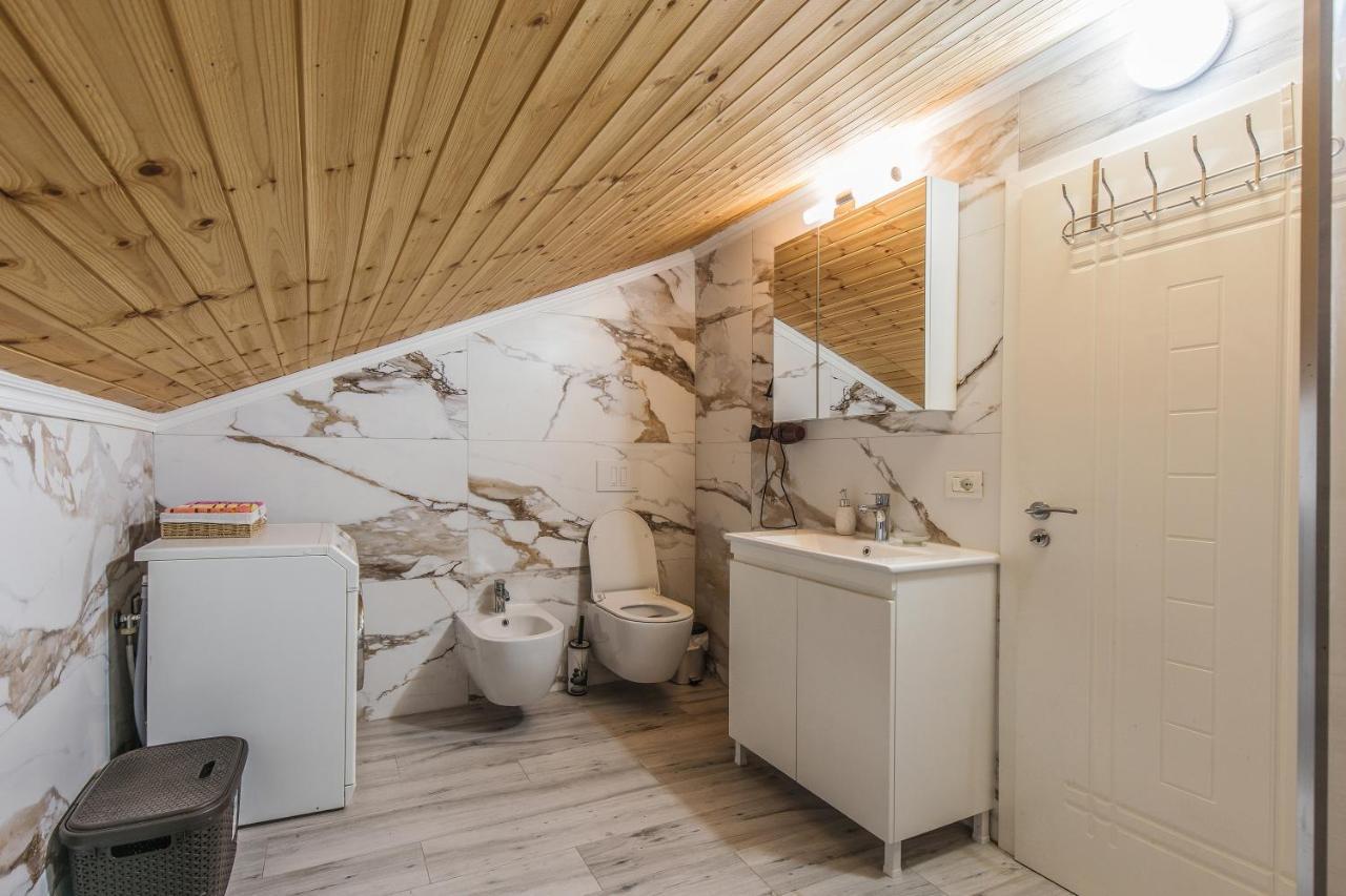 Loft By Holistay Apartament Tirana